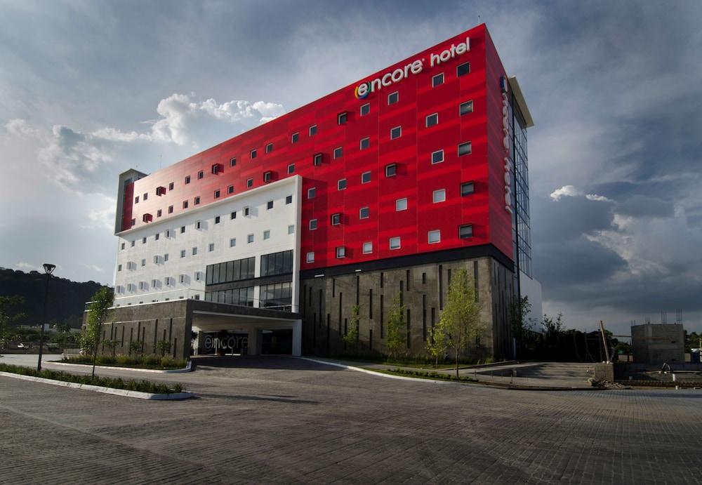 Ramada Encore By Wyndham Guadalajara Sur Palomar Ngoại thất bức ảnh