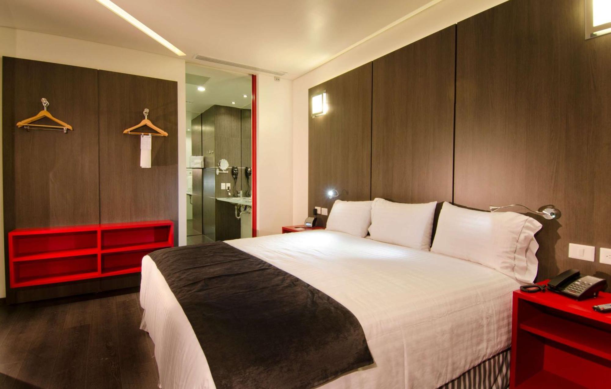 Ramada Encore By Wyndham Guadalajara Sur Palomar Ngoại thất bức ảnh